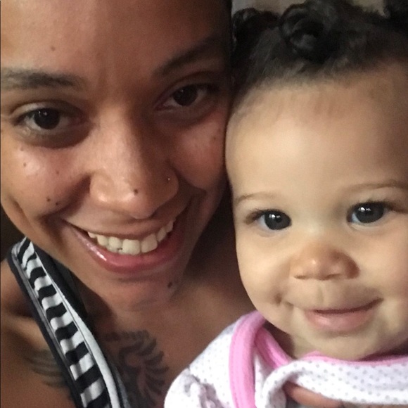 Meet your Posher, Nia@Thriftypurpose - Picture 5 of 8